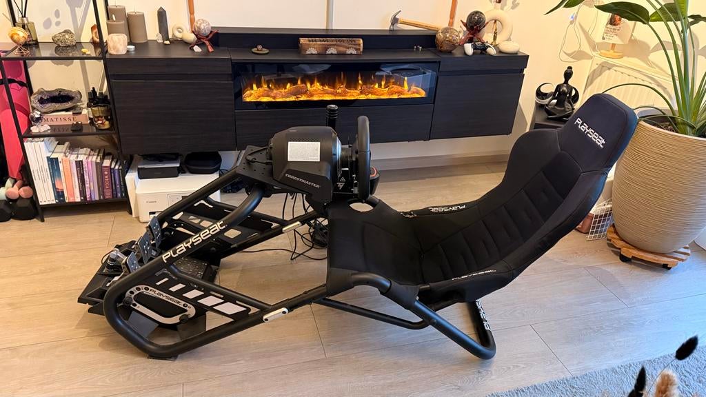 Complete Playseat Setup: Thrustmaster TGT2, Ferrari SF1000, Ophalen, Racestoel, Gebruikt, Force feedback