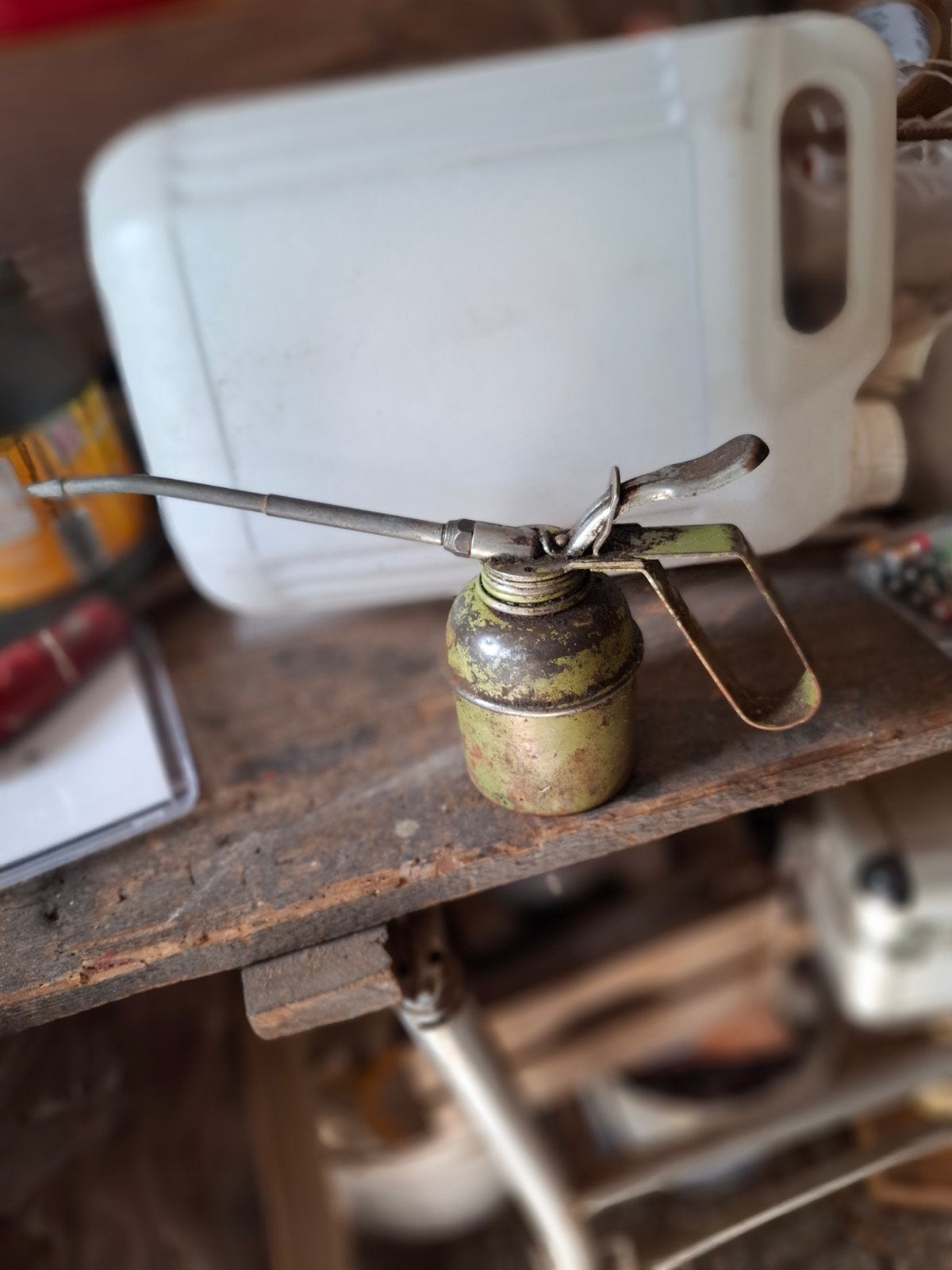 Oude olie spuit - Made in Italy, Ophalen of Verzenden