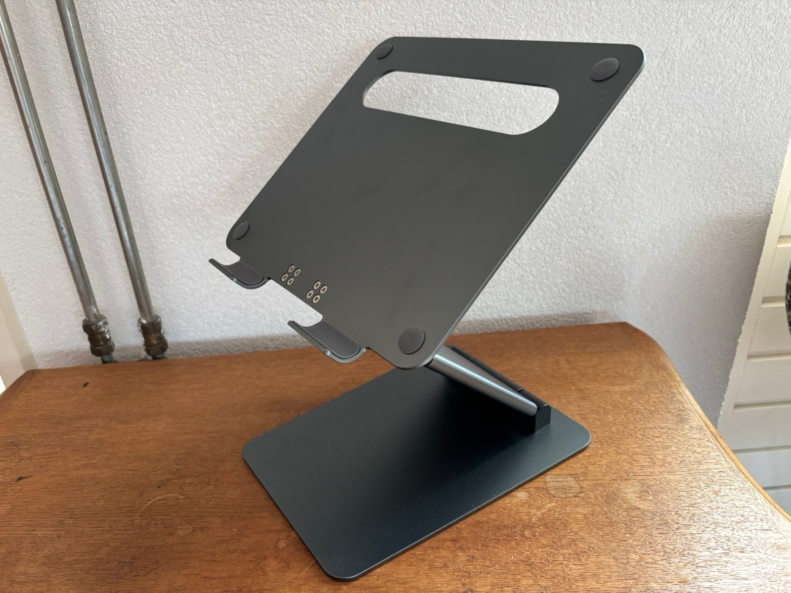 ErgoLine - Laptop Standaard Verstelbaar - Zilver, Ophalen of Verzenden, Zo goed als nieuw