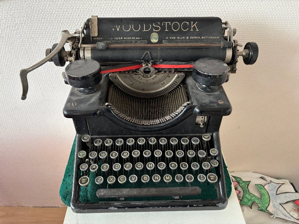 Woodstock typemachine, Ophalen, Gebruikt