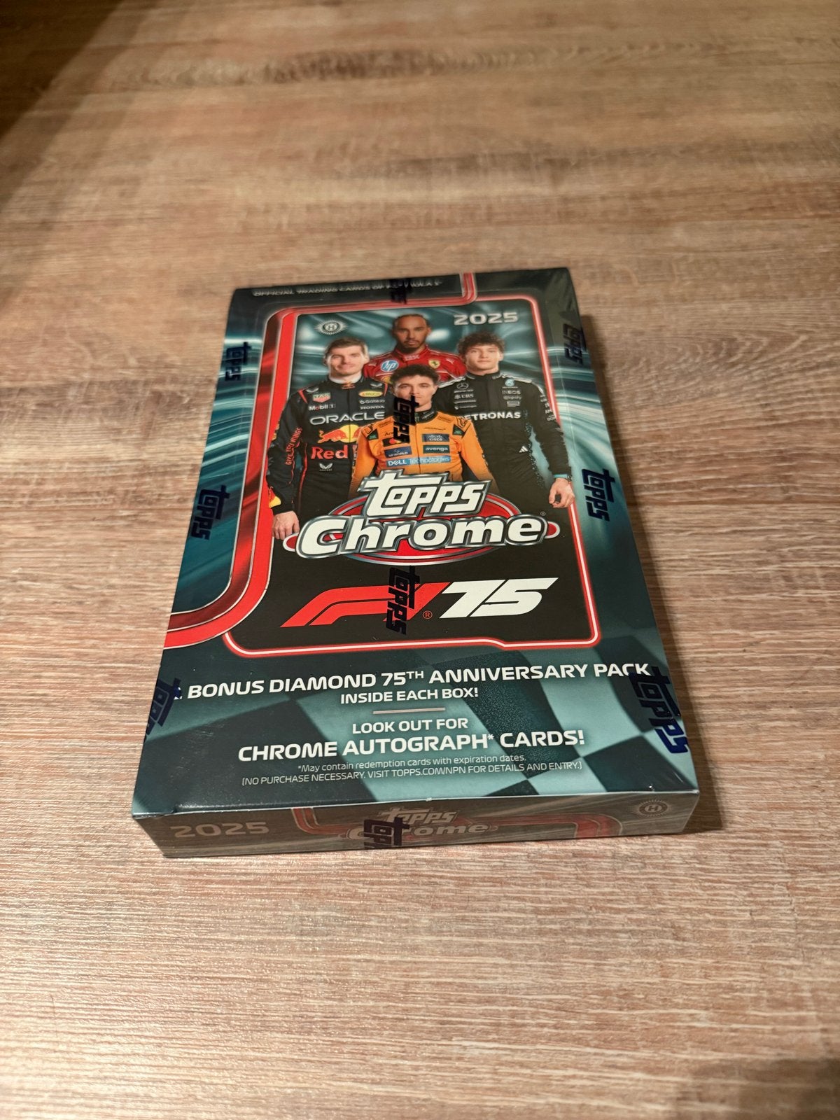 Topps Chrome F1 2025 hobby Box - Nieuw!/geseald, Ophalen of Verzenden, Nieuw, Overige sporten, Spelerskaart