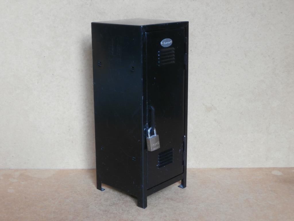 Mini locker kastje kluisje metalen lockerkastje action man, Ophalen of Verzenden, Gebruikt, Minikastje