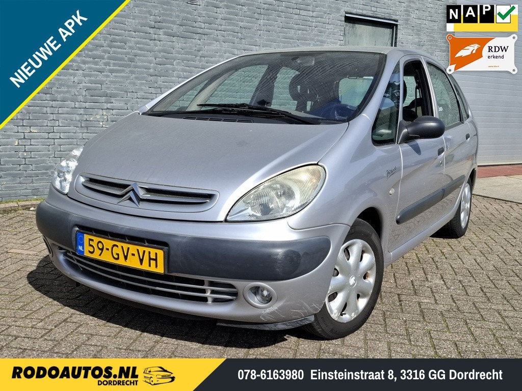 Citroën Xsara Picasso 1.8i-16V Airco Boekjes APK 04-27 ✅, Auto's, 13 km/l, 4 cilinders, 1749 cc, 116 pk
