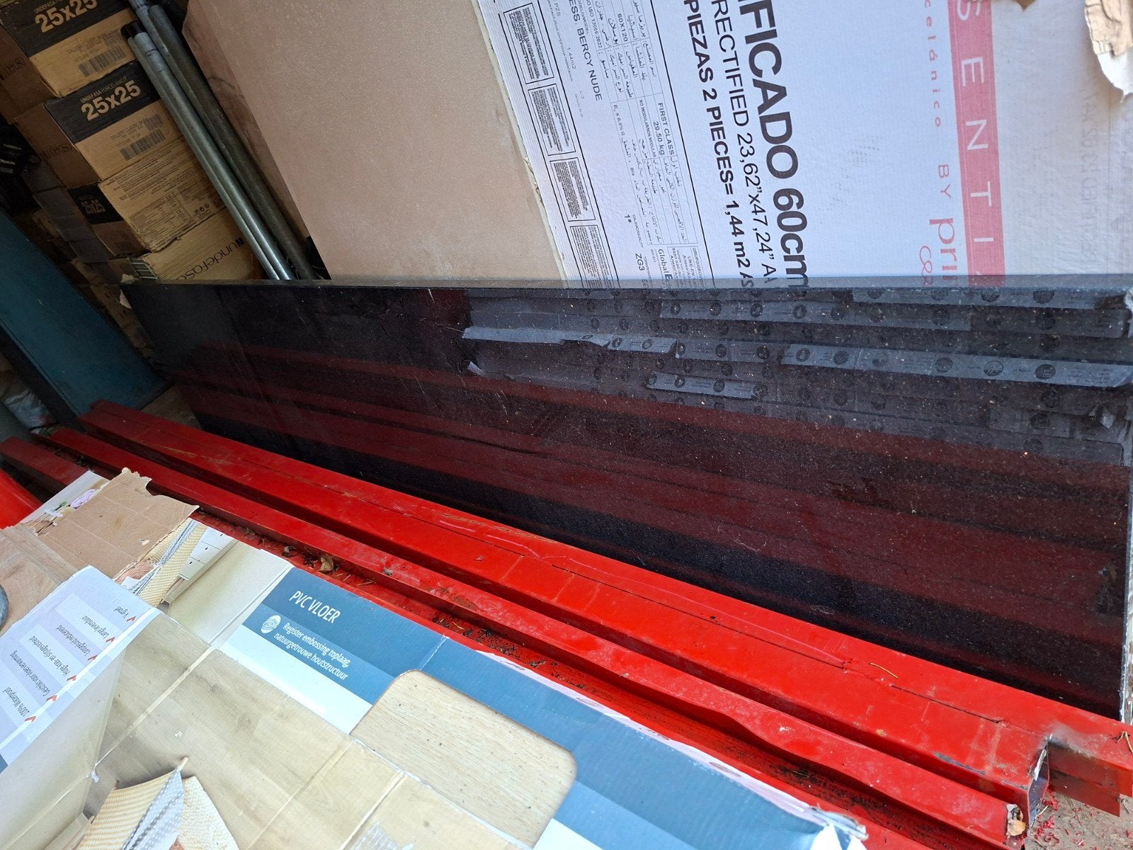 Massieve granieten plaat 40x225cm met lichte beschadiging, Ophalen