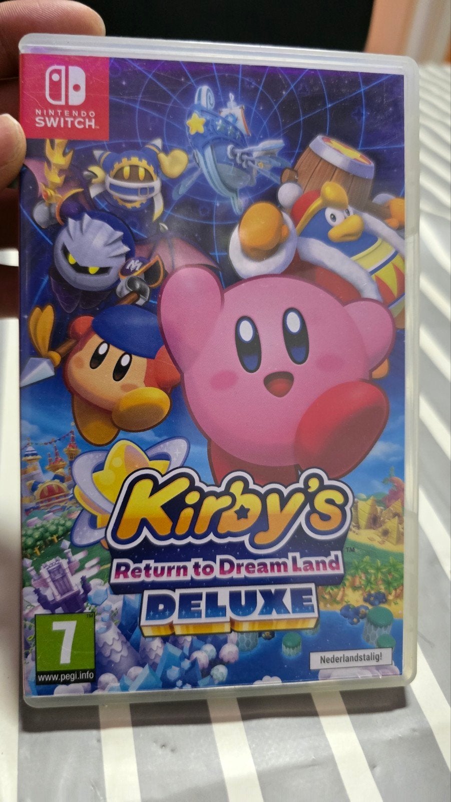 Kirby's Return to Dream Land Deluxe - Nintendo Switch, Spelcomputers en Games, Ophalen of Verzenden, Zo goed als nieuw, 3 spelers of meer