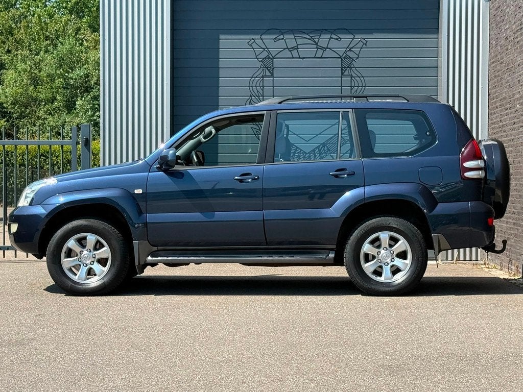 Toyota Land Cruiser 4.0 V6 VVT-i VX, Auto's, Toyota, Automaat, Gebruikt, 2800 kg, Bedrijf