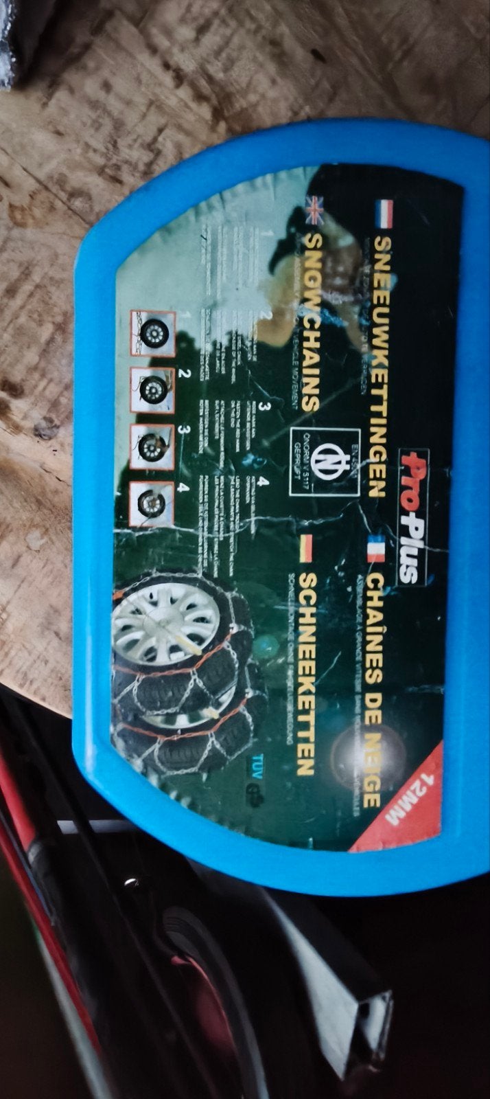 Sneeuwkettingen Mitsubishi Outlander / 16 tot 18 inch, Ophalen of Verzenden, Zo goed als nieuw