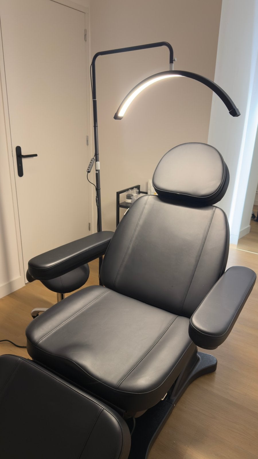 BEHANDELSTOEL salonstoel, Ophalen, Zwart, Nieuw, Leer