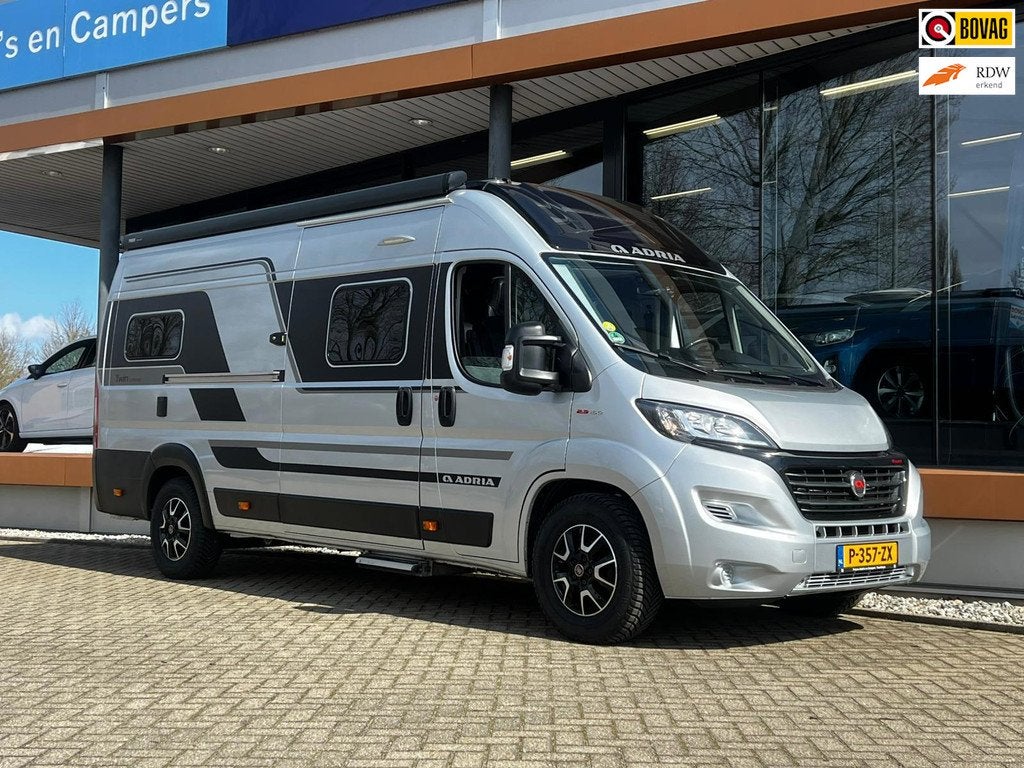 Adria TWIN 640 SLB SUPREME /Automaat/Lengte bedden, Automaat, Buscamper of Camperbus, Tot en met 2, 6 tot 7 meter