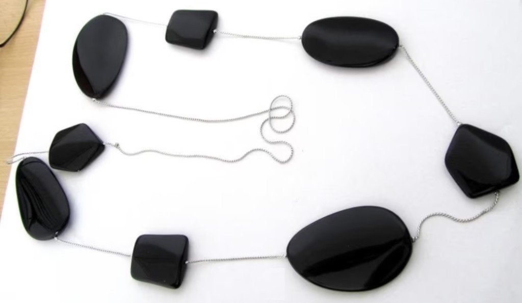 Vintage mooie lange statement ketting freeform Lucite kralen, Sieraden, Tassen en Uiterlijk, Verzenden, Zo goed als nieuw, Overige materialen
