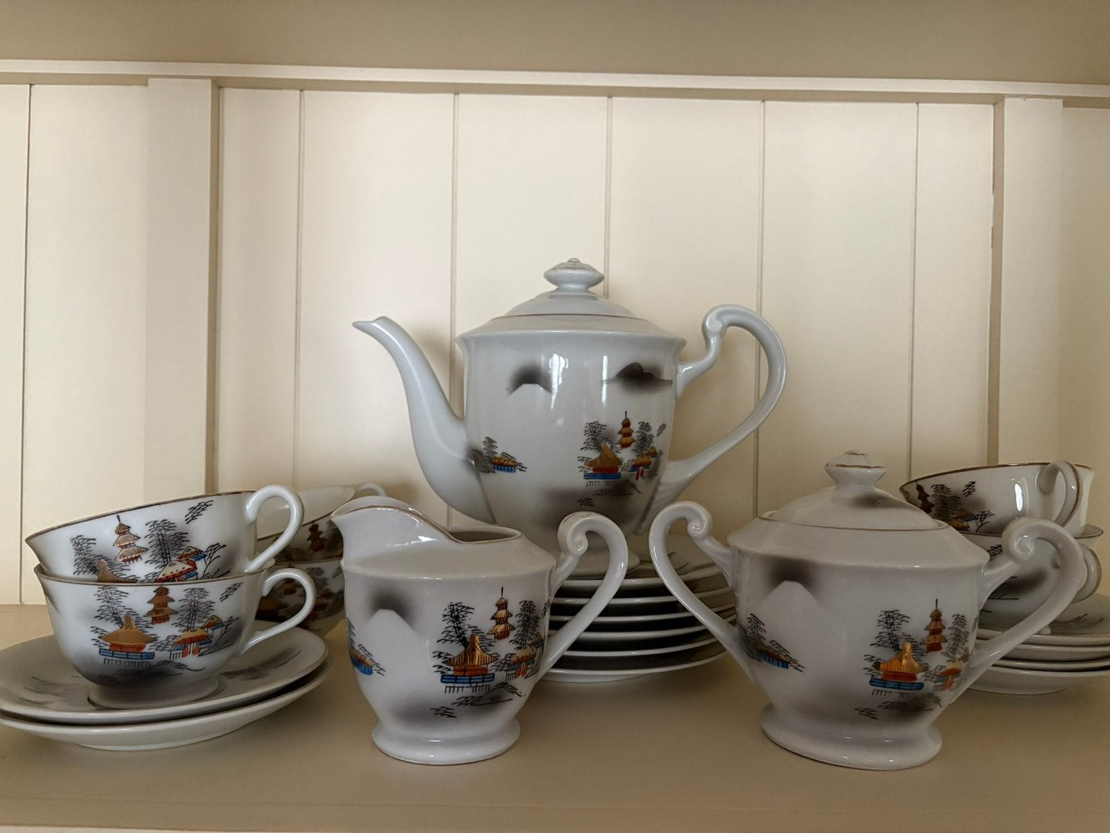 Vintage Japans Theeservies, Ophalen