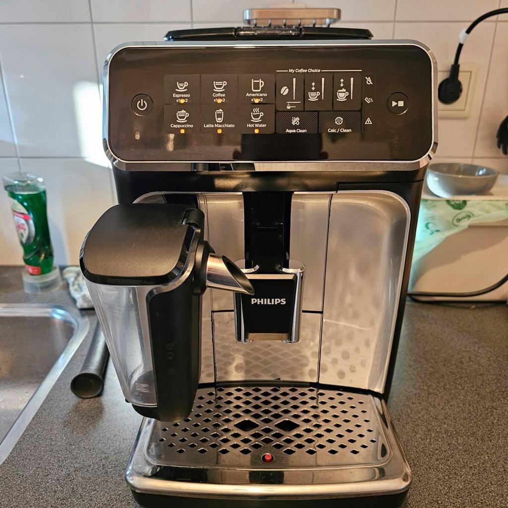 Refurbished Philips Latte Go - Luxe bonenmachine, Witgoed en Apparatuur, Gemalen koffie, Ophalen of Verzenden, 4 tot 10 kopjes