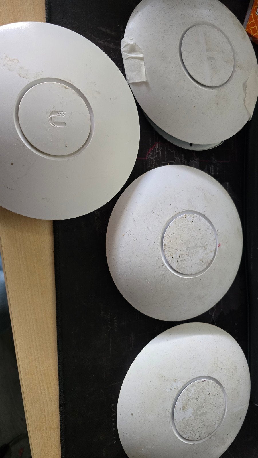 4x Ubiquiti UniFi Access Points – 3x AC Pro + 1x AP Pro, Computers en Software, Ophalen of Verzenden, Gebruikt, Ubiquiti