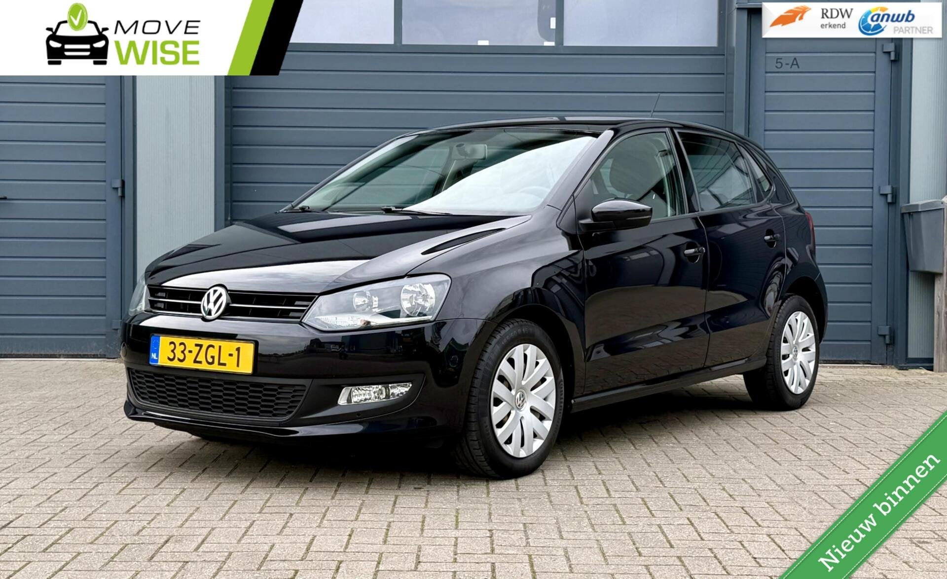 Volkswagen Polo 1.2 TSI 90pk BlueMotion Comfortline | 156.00, Auto's, Voorwielaandrijving, Euro 5, Stof, Zwart