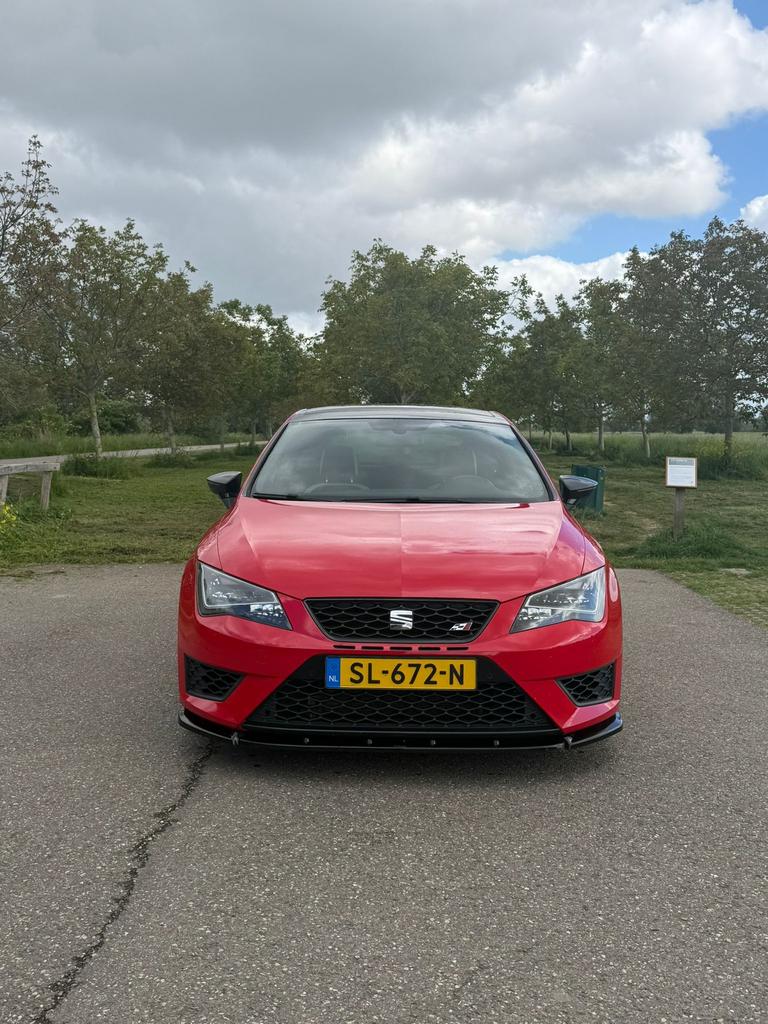Seat Leon 2.0 TSI 206KW 280PK DSG 2015 Rood, 15 km/l, 1321 kg, 4 cilinders, 1984 cc
