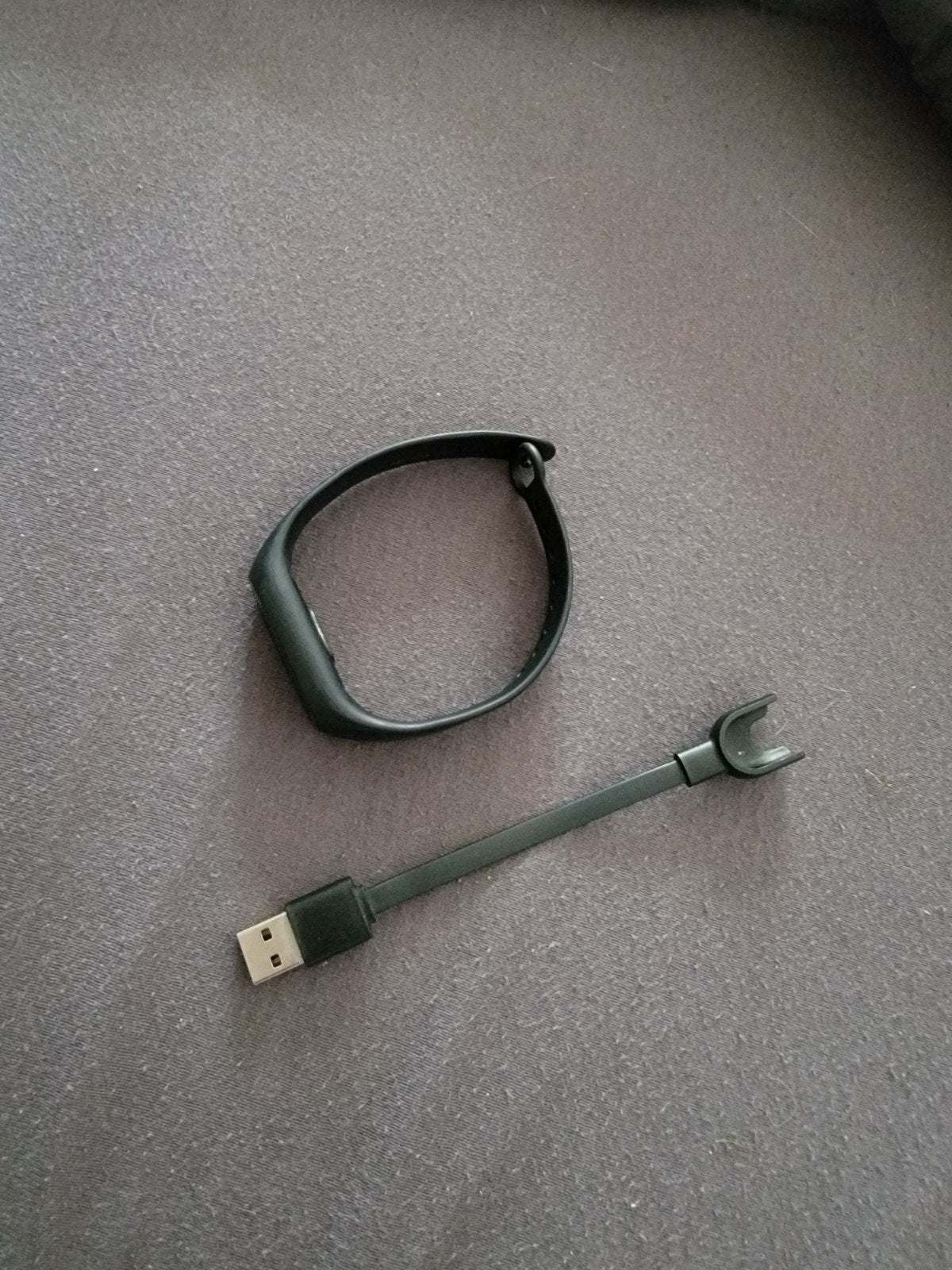Mi band 2 met app en oplader, Ophalen of Verzenden, Zo goed als nieuw, Zwart, Android