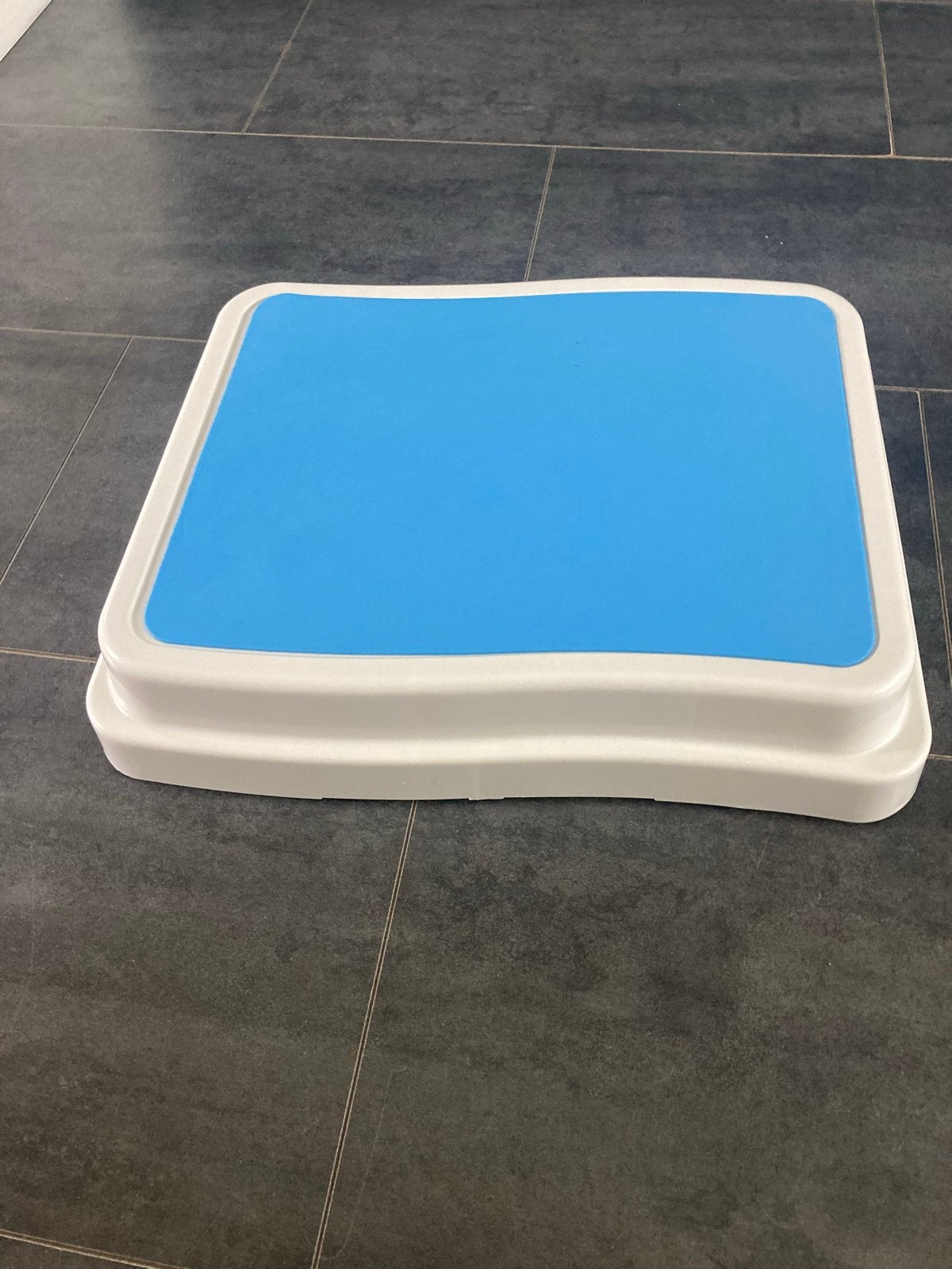 Bath step Vitility, Huis en Inrichting, Badkamer | Badkamermeubels, Ophalen, Overige typen, Nieuw, 50 tot 100 cm
