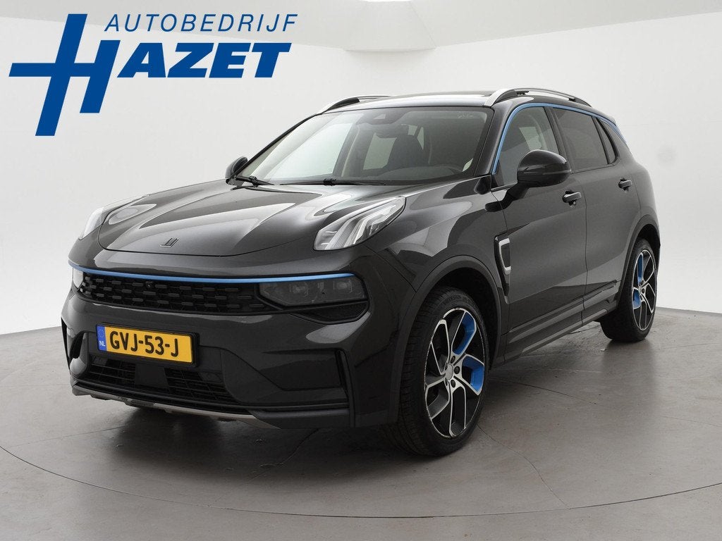 Lynk & Co 01 1.5 HYBRID 261 PK AUT. + TREKHAAK! | 360 CAMERA, Auto's, Lynk & Co, Stof, Euro 6, Zwart, Plug-in hybride
