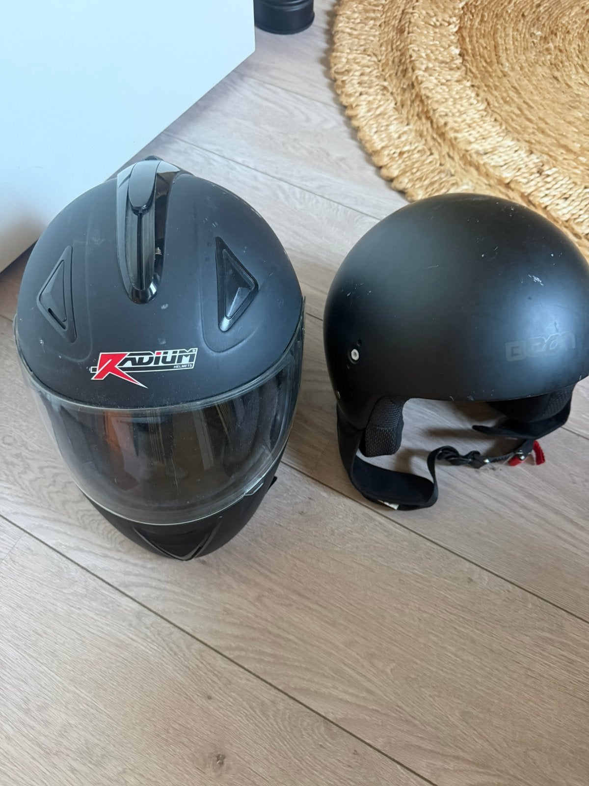 Helmen x 2, Ophalen of Verzenden, Gebruikt, Extra large of groter