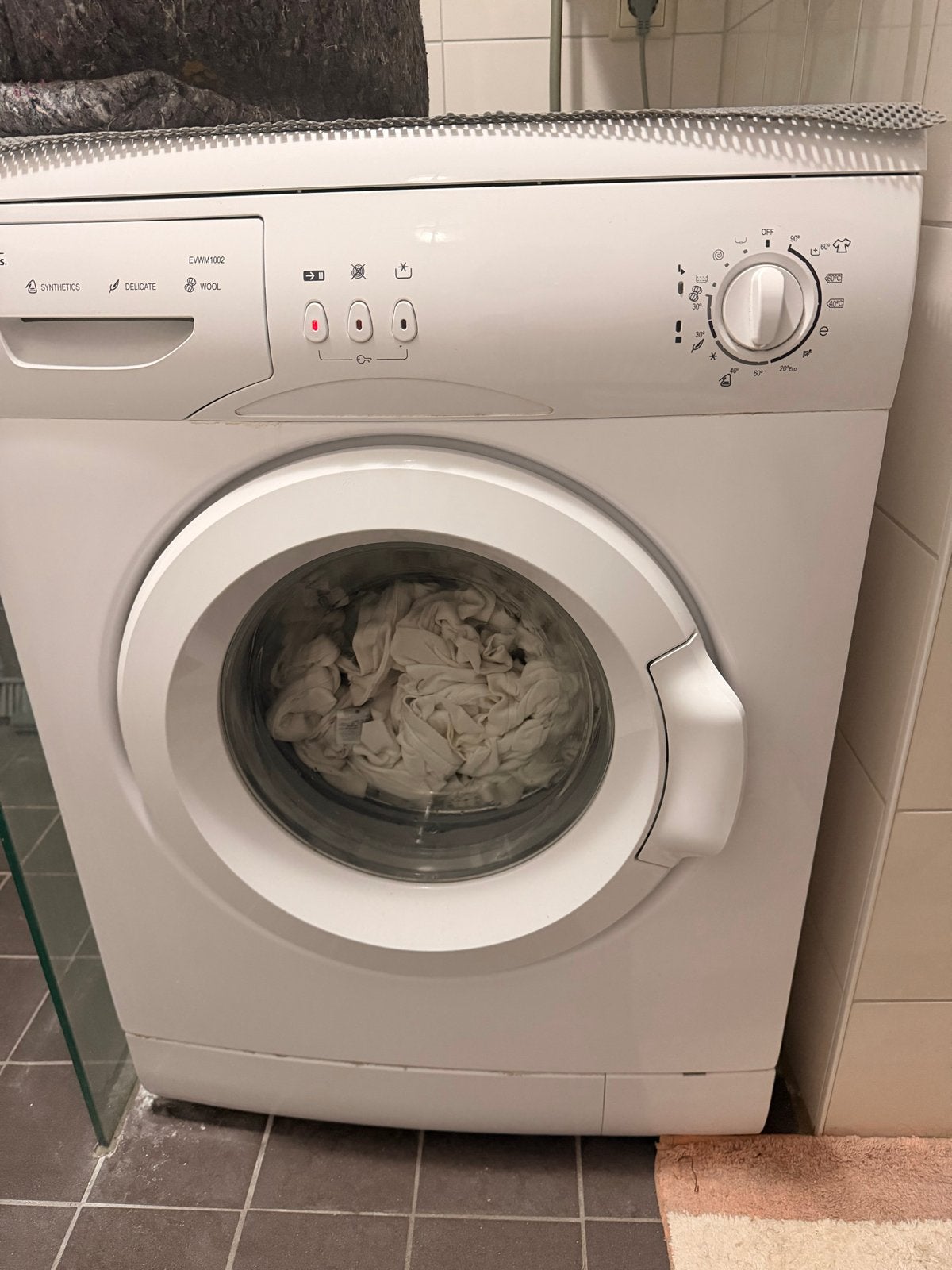 Everglades EVWM1002 Wasmachine - Betrouwbaar en Compact, Ophalen, 6 tot 8 kg, Voorlader, Wolwasprogramma