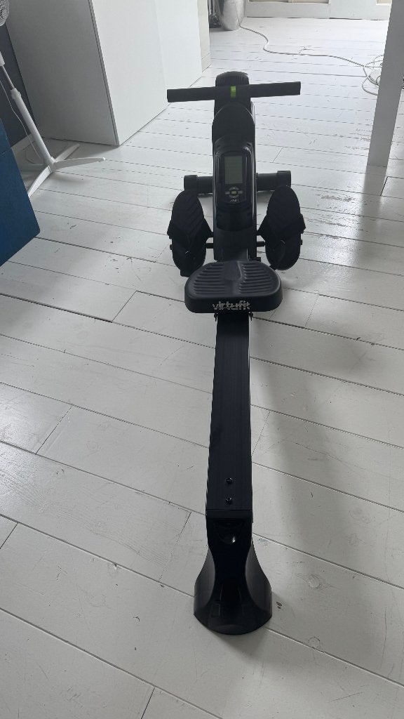 Foto 2 van Roeimachine Virtufit Semi Pro