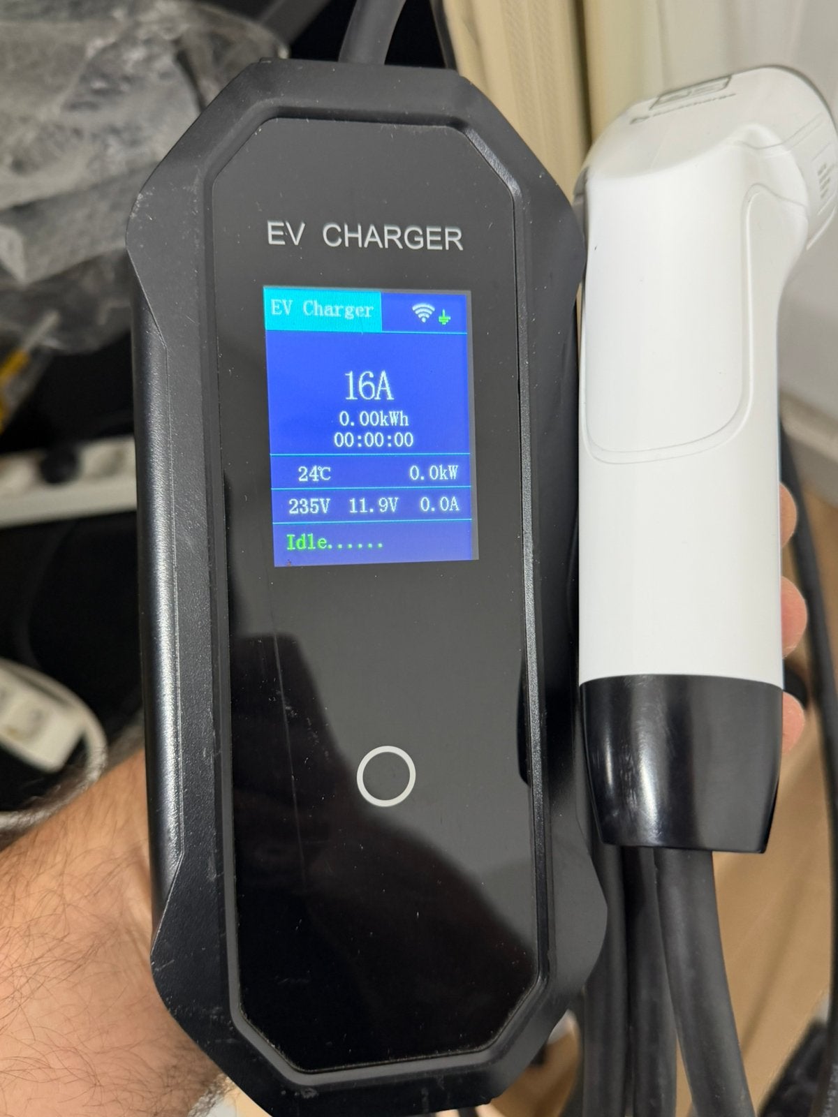 Mobiele thuislader 3,7 kW Type 2 met app – 5 meter, Info@bar2charge.eu, Molenstraat 118 5701 KJ Helmond, Bar2Charge Europa B.V.