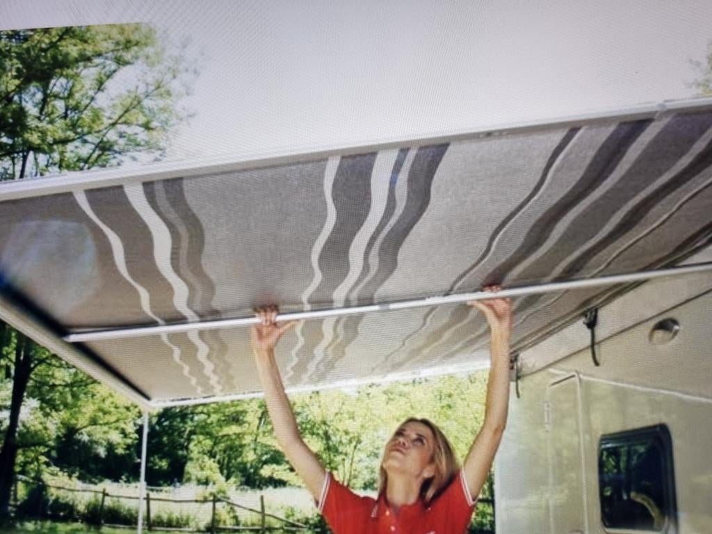 Rafter Fiamma 2 stuks lengte 235cm en 215cm, Ophalen