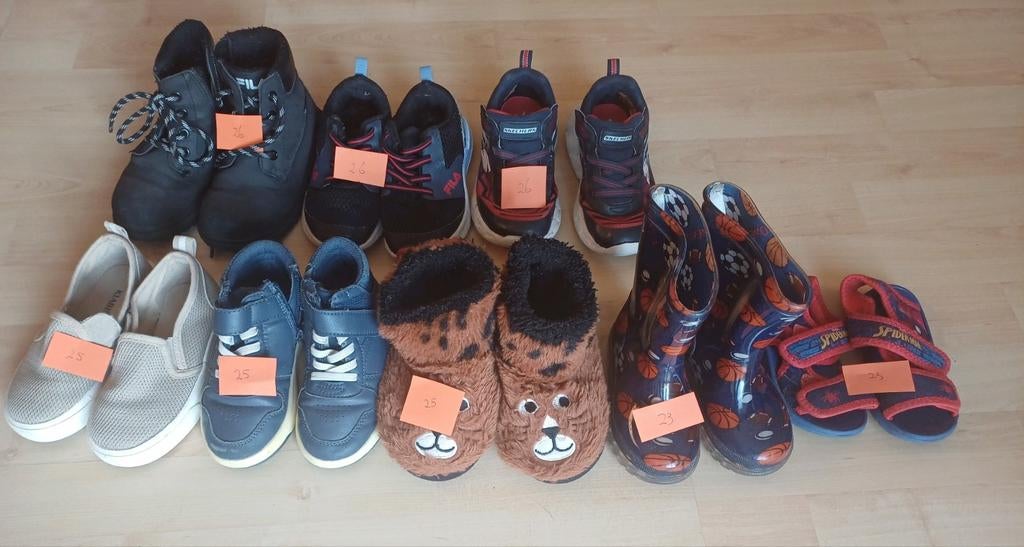 Schoenen, laarzen, pantoffel, Ophalen, Gebruikt, Jongen of Meisje, Schoenen