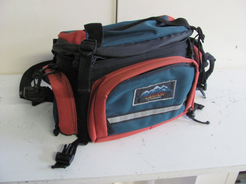 foto cameratas van Canyon by vanguard ruime tas, Overige merken, Zijvakken, Ophalen of Verzenden, Zo goed als nieuw