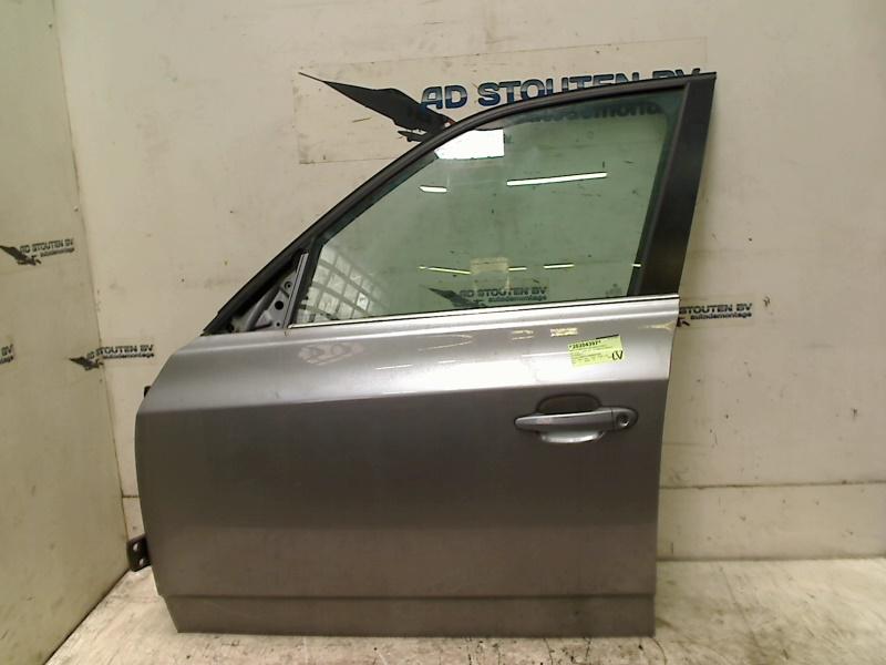 Portier Links Voor BMW X3 (E83) (2006-08/2008-08), Gebruikt, Petuelring 130, München 80809, , Duitsland, BMW, Bayerische Motoren Werke AG