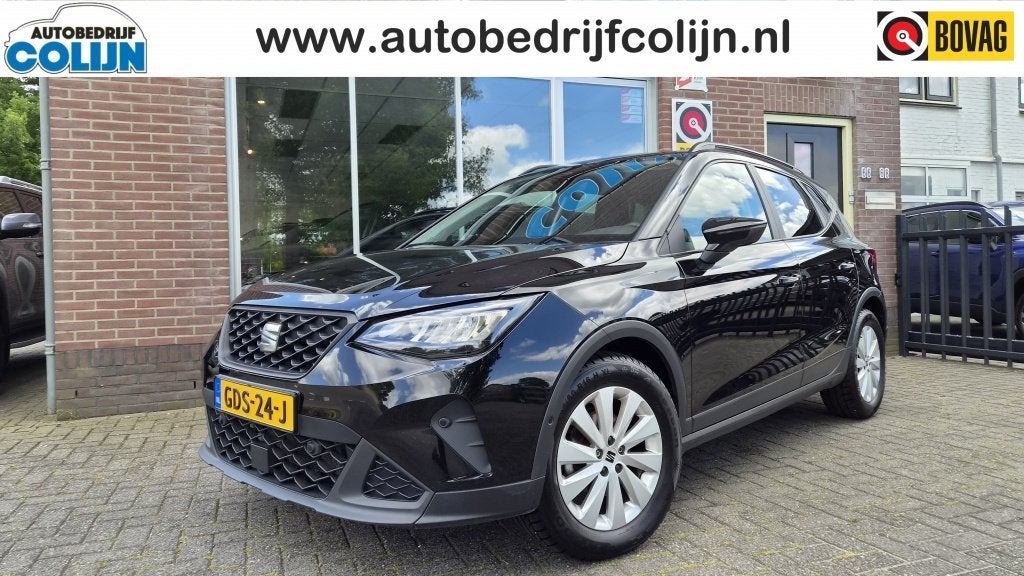 SEAT Arona 1.0 TSI Style Business Intense, Stoelverwarming A, Auto's, Stof, Gebruikt, 1133 kg, 610 kg