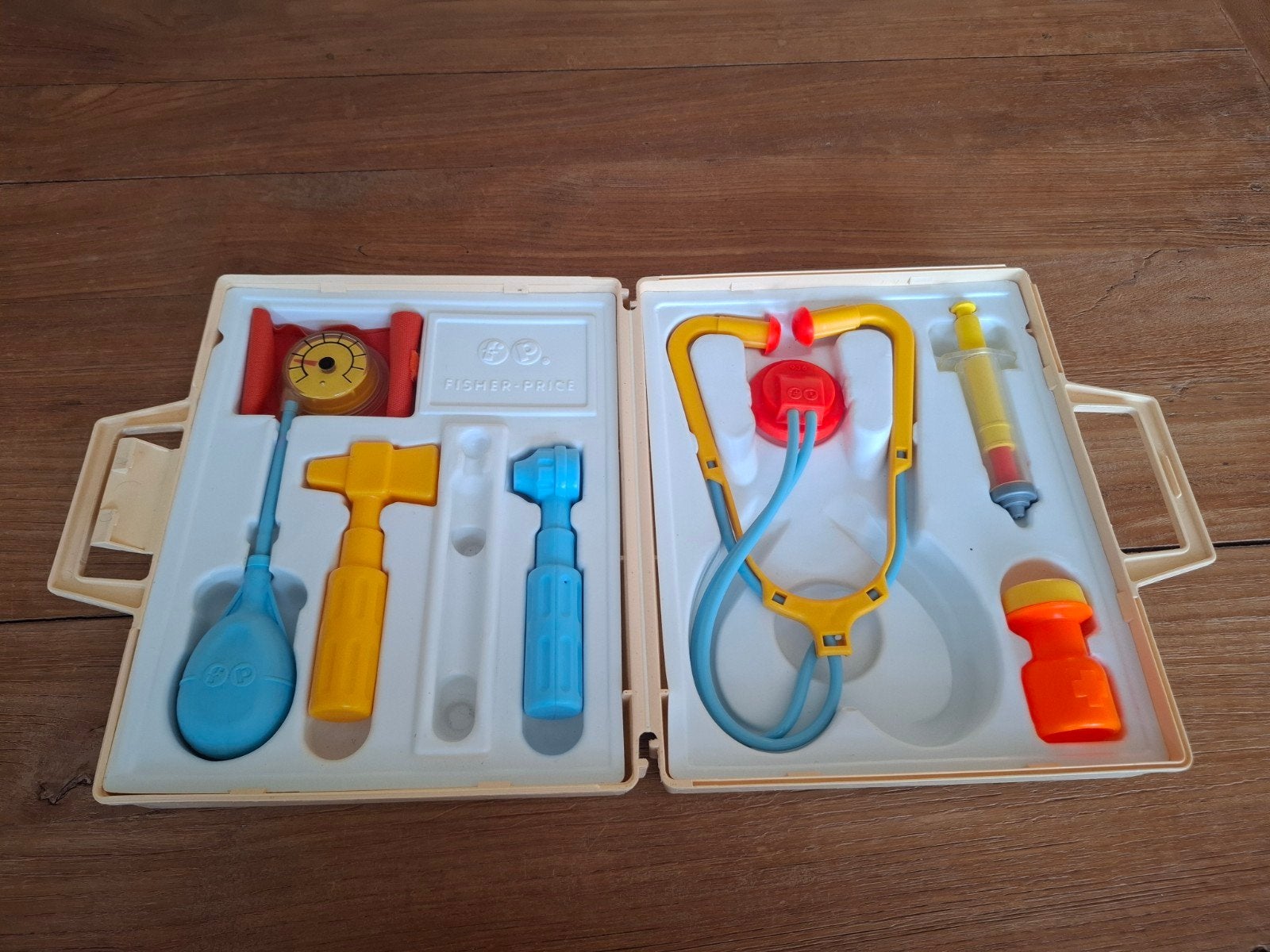 Vintage Fisher-Price Medical Kit - Dokterset (mist 1 item), Ophalen of Verzenden, Gebruikt, Speelset