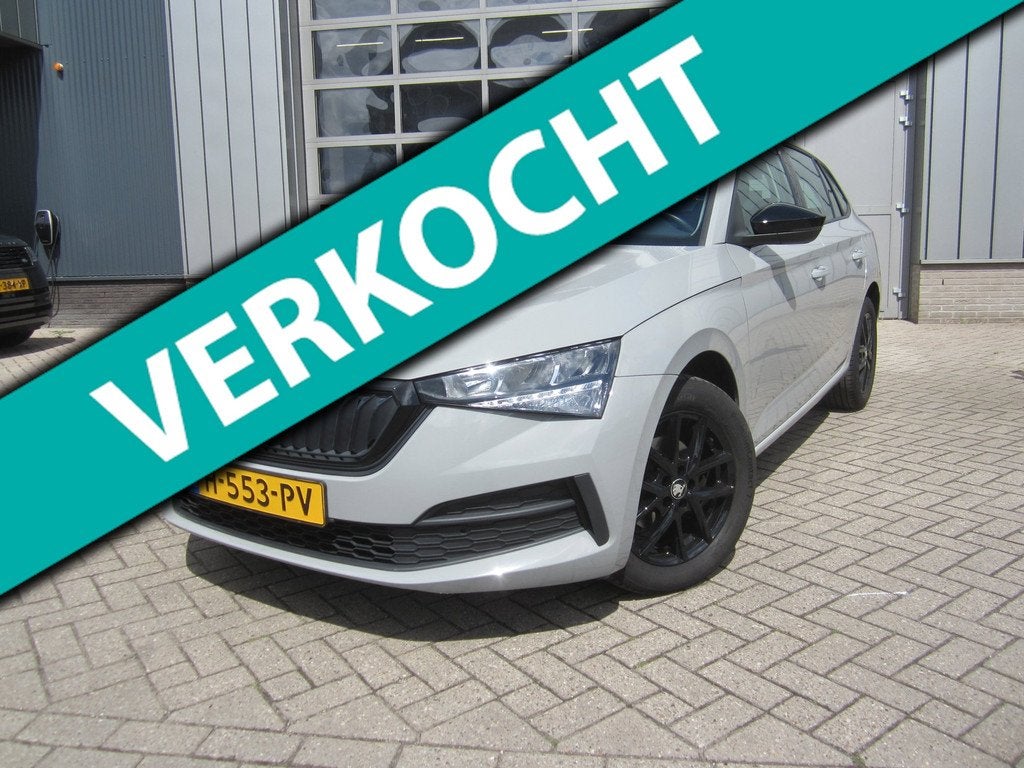 Skoda Scala 1.0 TSI Active Nardo grey, Voorwielaandrijving, Gebruikt, 116 pk, 49 €/maand