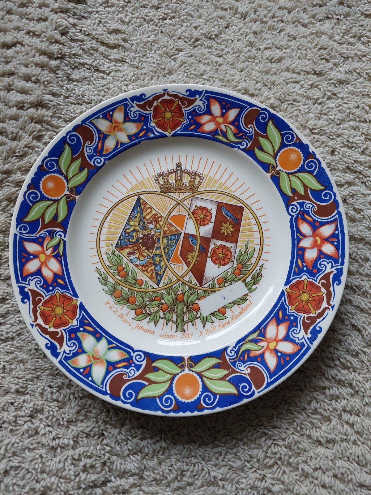 Herdenkingsbord Huwelijk Juliana en Bernhard 1937, Verzamelen, Koninklijk Huis en Royalty, Ophalen of Verzenden, Zo goed als nieuw