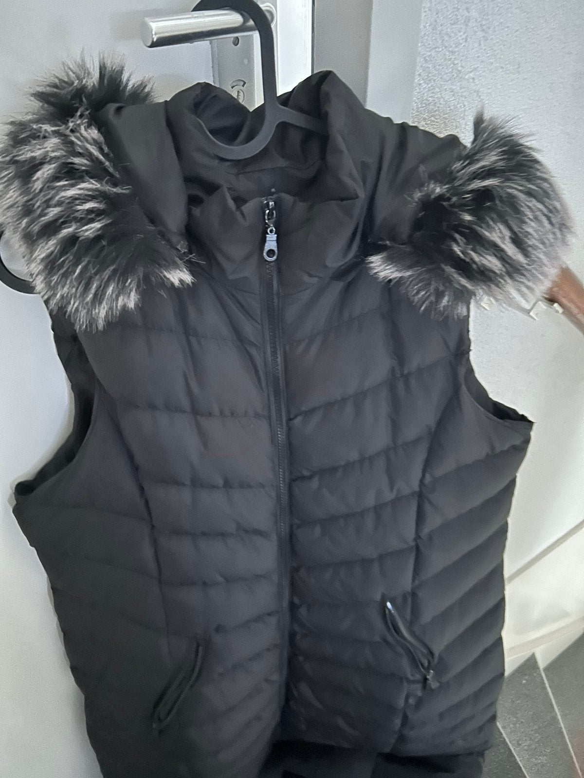 Bodywarmer, Ophalen, Zo goed als nieuw, Maat 46/48 (XL) of groter, Zwart