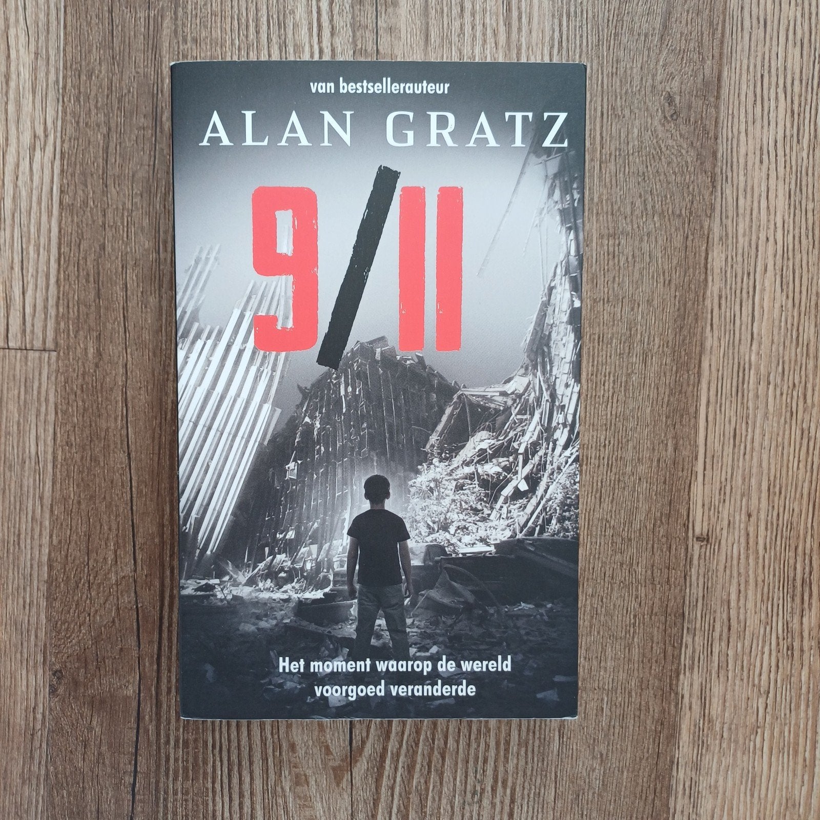 Alan Gratz - 9/11, Boeken, Ophalen of Verzenden, Zo goed als nieuw, Alan Gratz