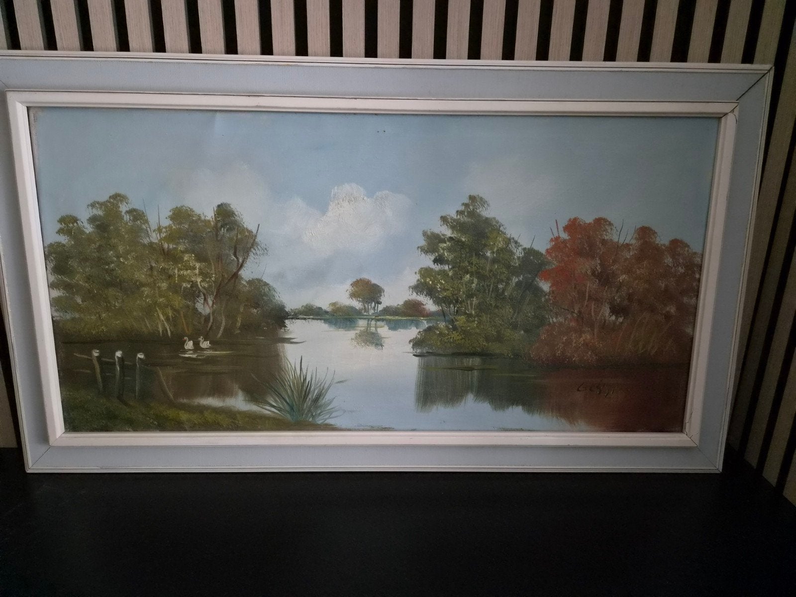 €10,- Schilderij Landschap met Zwanen - Gesigneerd, Ophalen, Oud hollands, Landschap, Doek