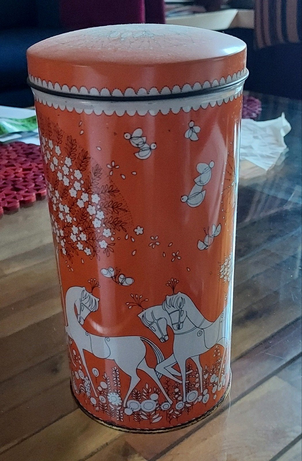 Vintage Verkade Koekblik met Paarden en Bloemen, Ophalen of Verzenden, Gebruikt, Koek(jes), Verkade