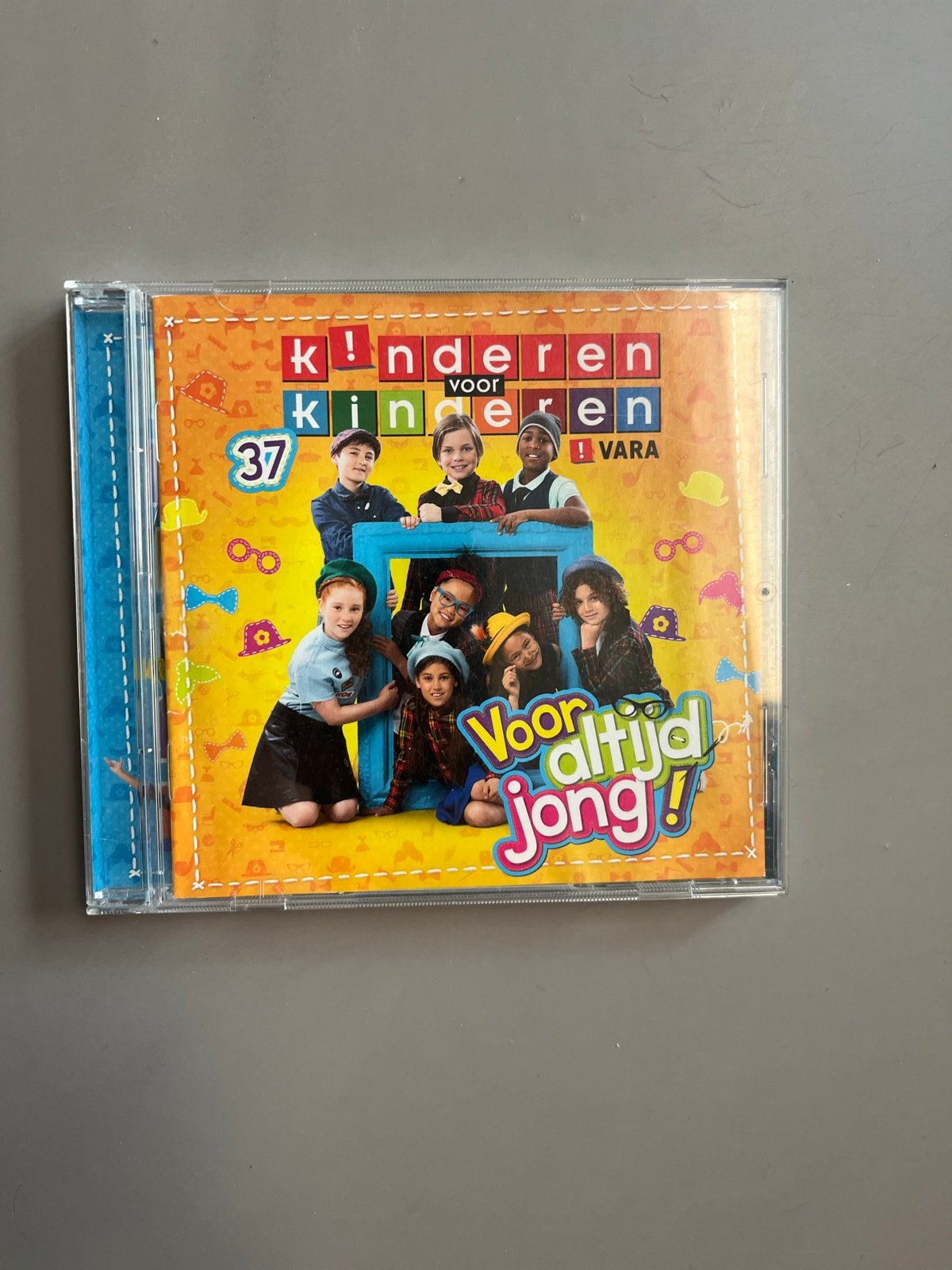 Kinderen voor Kinderen 37: Voor altijd jong! CD, Cd's en Dvd's, Cd's | Kinderen en Jeugd, Ophalen, Gebruikt, Inclusief boekje