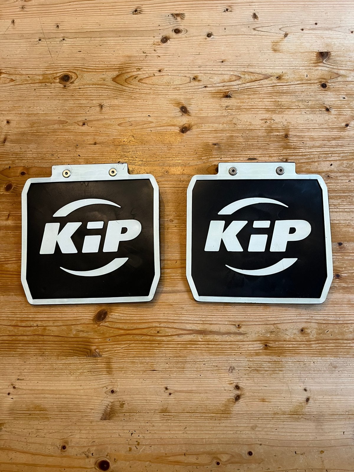 Nieuwe, dus ongebruikte spatlappen kip caravan, Ophalen, Nieuw
