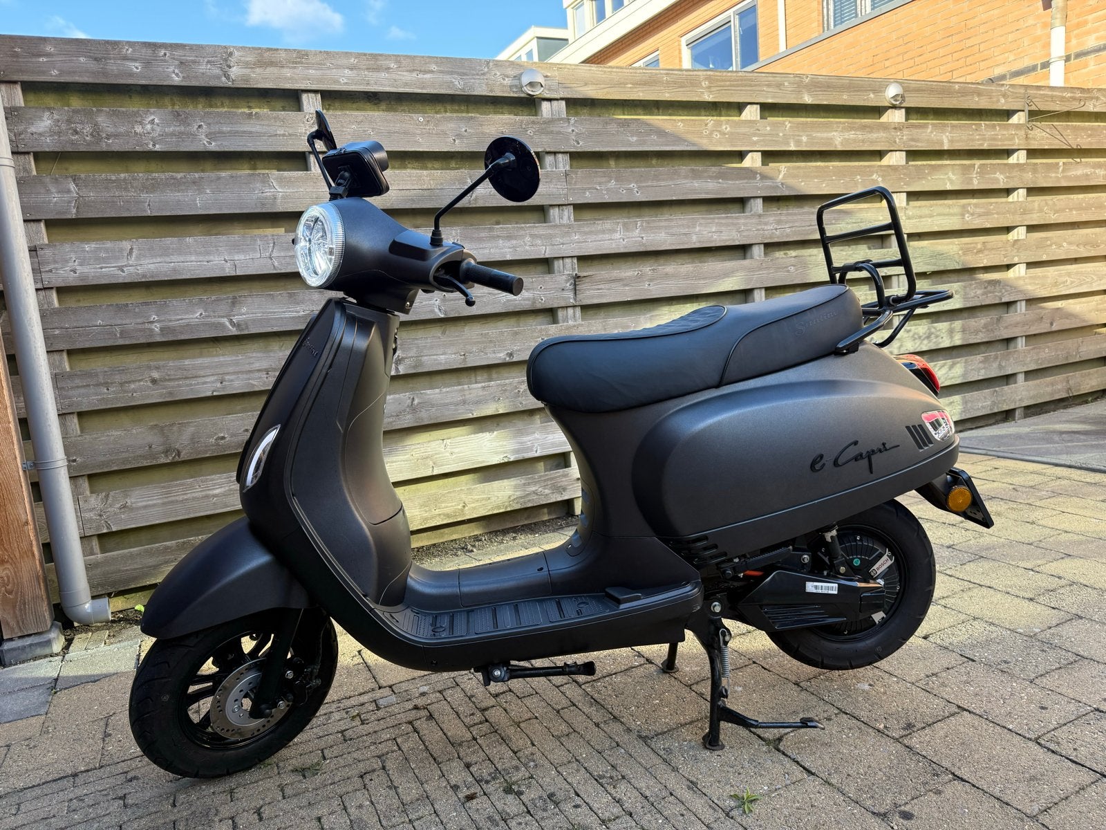 Santini e-Capri elektrische scooter met 2e accu en slot, Elektrisch, Zo goed als nieuw, Ophalen, Overige merken