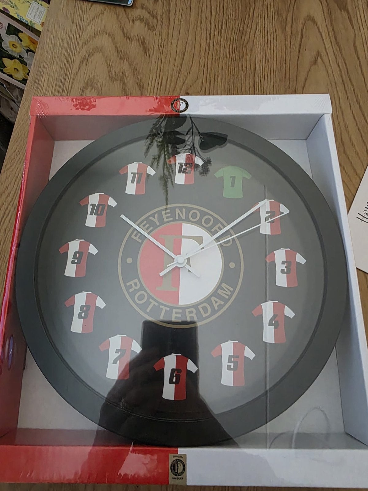 Feyenoord Wandklok - Nieuw in Doos, Analoog, Werkt op batterijen, Nieuw, Ophalen of Verzenden