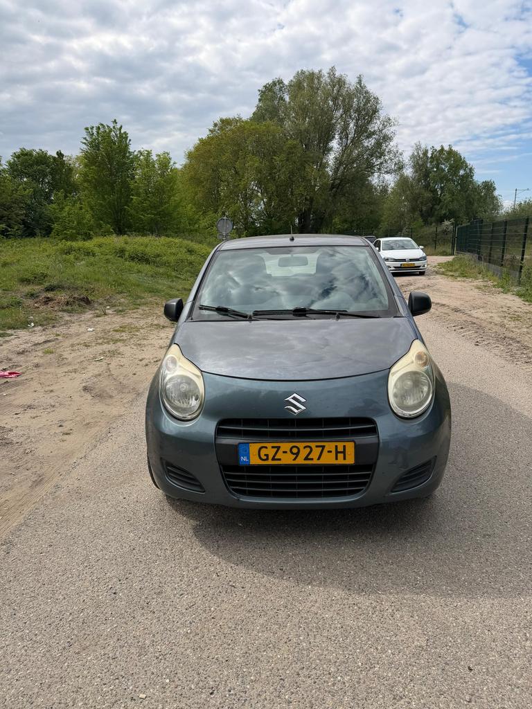 Suzuki Alto 1.0 2011 Grijs, Voorwielaandrijving, 200 kg, 4 stoelen, Handgeschakeld