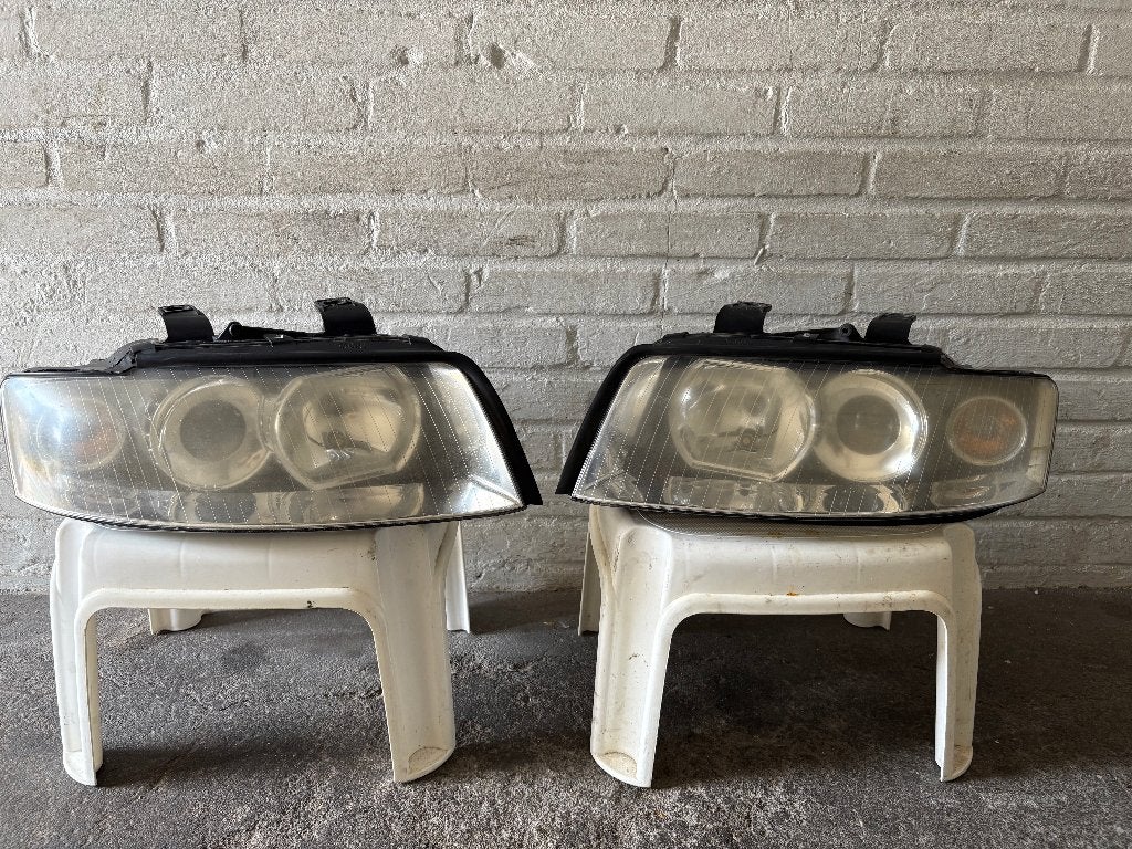 Audi A4-b6 koplampen set Links en Rechts, Auto-onderdelen, Ophalen of Verzenden, Gebruikt, Audi