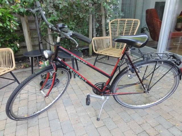 Peugeot Country 205 Vintage Trekking Fiets, Rijklaar, 28 inch, Gebruikt, Velgrem, 56 cm of meer