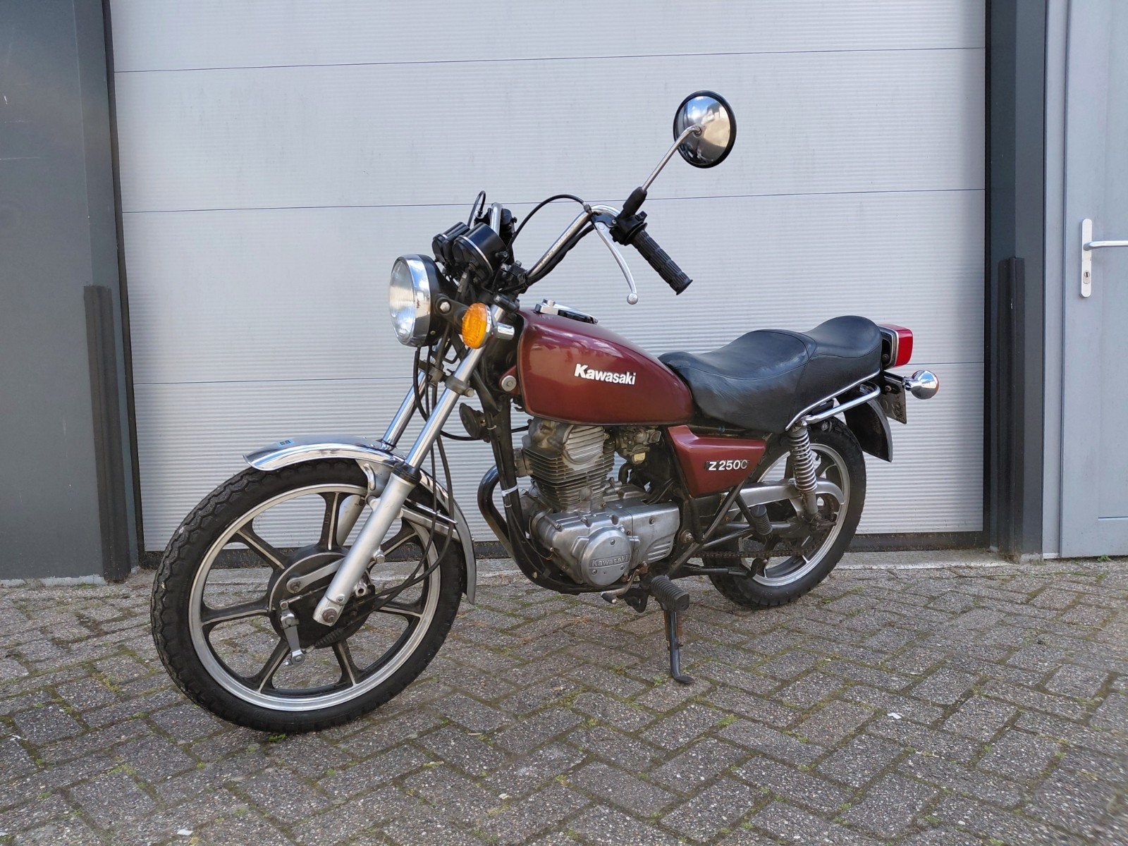 Kawasaki Z250c, Jacobus Spijkerdreef 1-3 2132PZ Hoofddorp, 250 cc, Info@kawasaki.nl, Toermotor