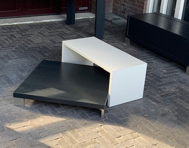 Zwart met witte salontafel van het merk Hulsta, Gebruikt, 50 tot 100 cm, 50 tot 100 cm, Minder dan 50 cm
