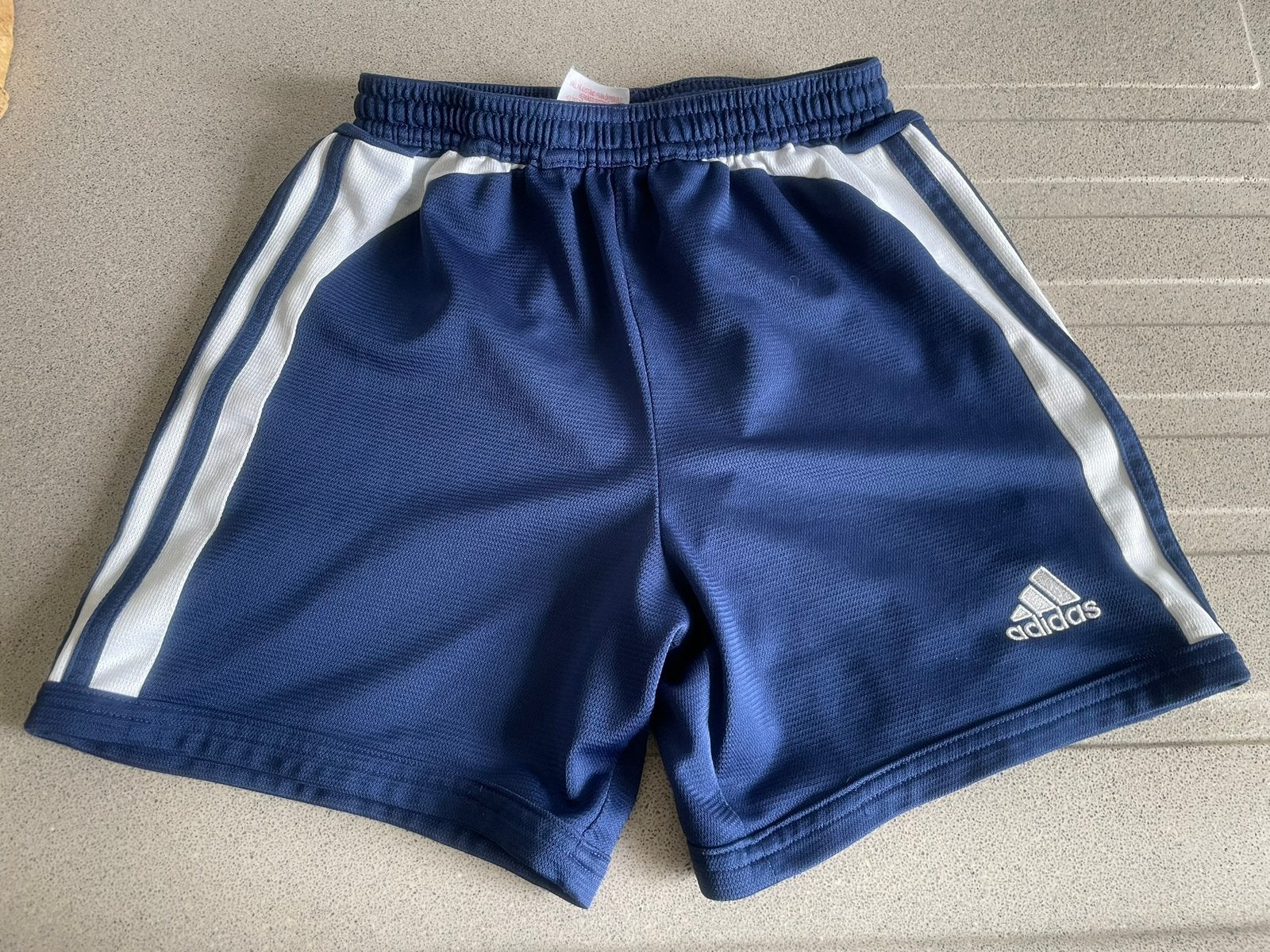 Adidas shorts 152 blauw korte broek climate, Ophalen of Verzenden, Zo goed als nieuw, Jongen, Broek