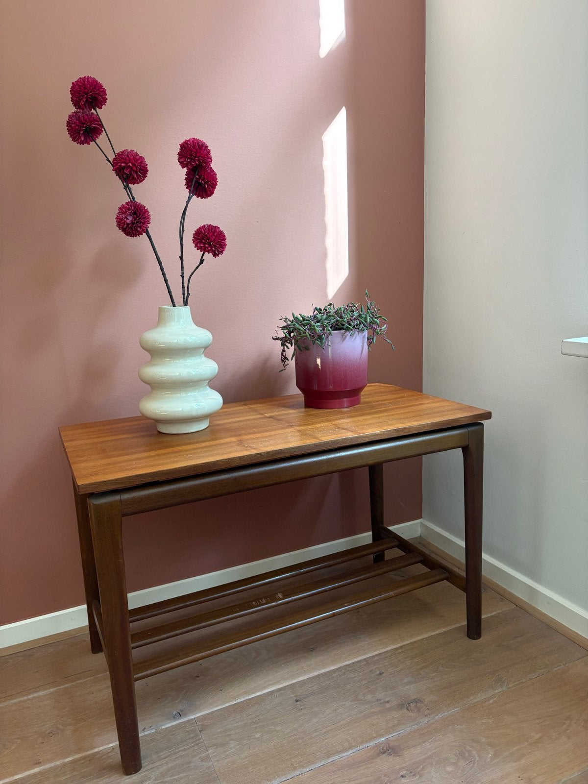 Vintage Bijzettafel Hout - Jaren '60 Stijl, Ophalen of Verzenden
