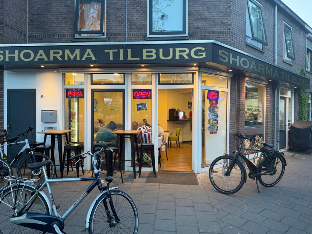 Shoarmazaak/Pizzeria te koop in Tilburg, Ophalen